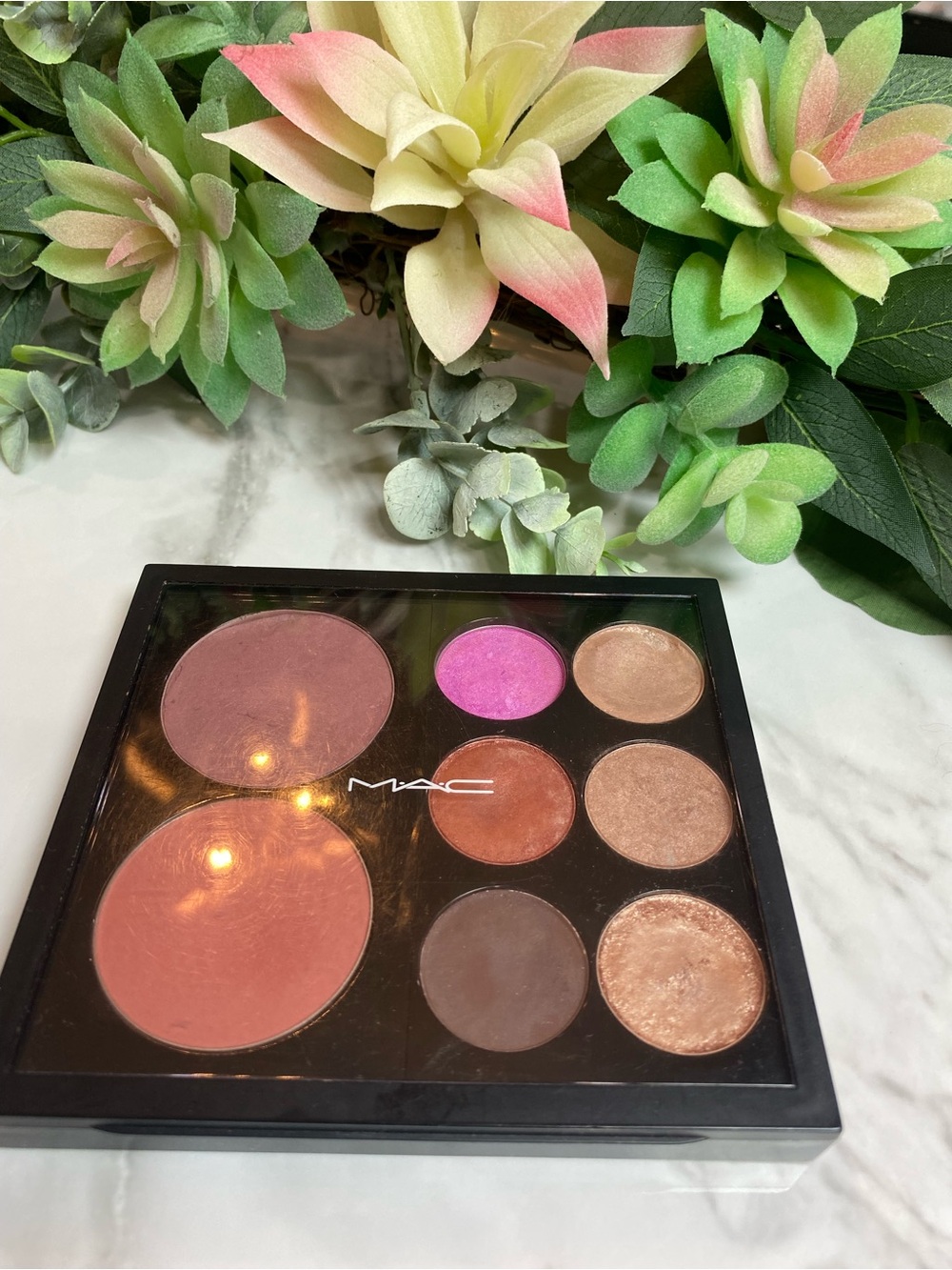 MAC Cosmetics Pro Pallet (Customizable) & Inserts Kit